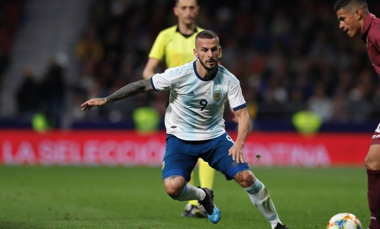 3377平台 -克里夫兰骑士队